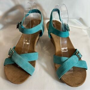 VIONIC Sz 10 Teal Wedge Strappy Sandals Buckle Closure Suede Orthotic Footbed